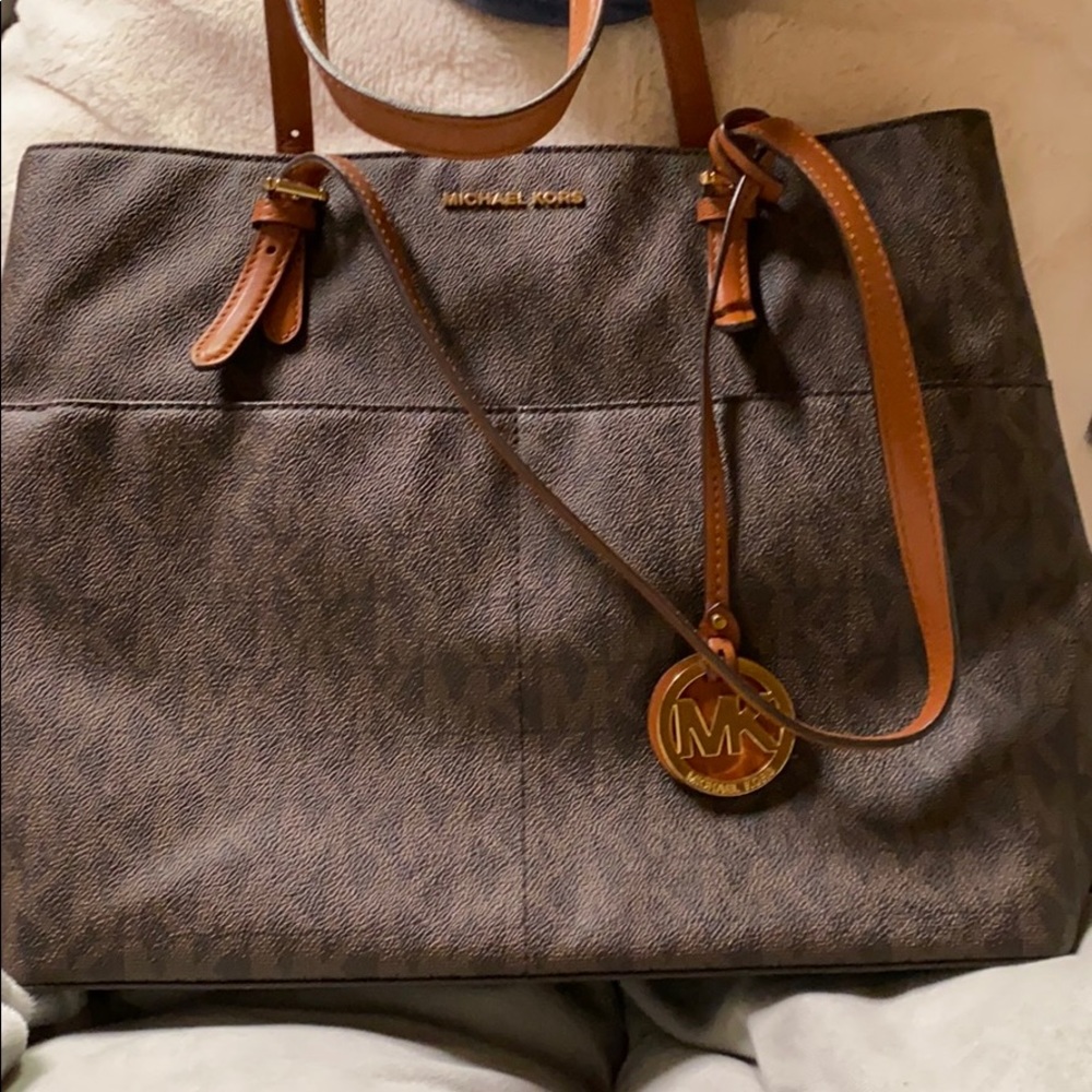 Michael Kors purse